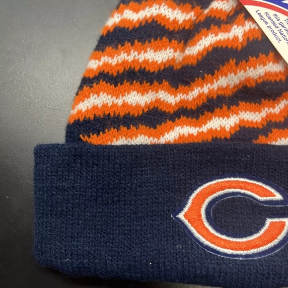 RARE NWT ZUBAZ Chicago Bears Winter Beanie Hat - Picture 2 of 10